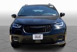 New 2025 Chrysler Pacifica Premium image 3