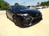 Used 2023 Toyota Camry SE image 4
