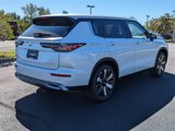 New 2025 Mitsubishi Outlander SE image 5