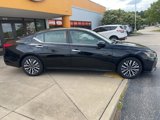 Used 2023 Nissan Altima 2.5 SV image 3