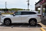 Used 2020 Toyota Highlander XLE image 5