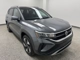 Used 2024 Volkswagen Taos SE image 2