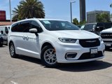 Certified 2023 Chrysler Pacifica Touring-L image 2