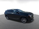 Used 2024 GMC Terrain SLT image 2