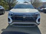 New 2025 Volkswagen Atlas Peak Edition SE image 2