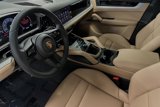 Used 2024 Porsche Cayenne image 4