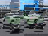 New 2026 Chevrolet Equinox LT image 3