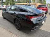 Used 2022 Hyundai Elantra SEL w/ Convenience Package image 5