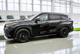 Used 2024 Toyota Highlander XSE image 2