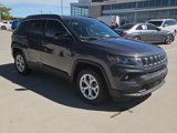 Used 2024 Jeep Compass Latitude image 3