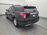 Used 2023 Ford Explorer XLT w/ Equipment Group 202A image 5
