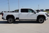 New 2025 GMC Sierra 2500 Denali Ultimate image 3