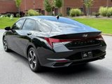 Used 2023 Hyundai Elantra SEL w/ Convenience Package image 4