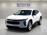 Used 2025 Chevrolet Trax LS image 2