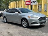 Used 2016 Ford Fusion SE image 4