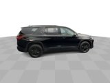Used 2023 Chevrolet Traverse LT w/ Midnight/Sport Edition image 4