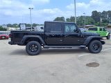 New 2025 Jeep Gladiator Sport image 2