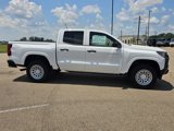 New 2025 Chevrolet Colorado W/T image 3