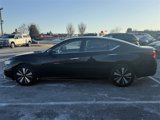 Used 2022 Nissan Altima 2.5 SV image 2