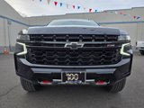 Used 2024 Chevrolet Suburban Z71 w/ Luxury Package image 2