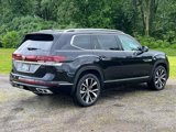 New 2025 Volkswagen Atlas SEL Premium R-Line image 4