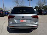 Used 2020 Volkswagen Tiguan SE R-Line image 4