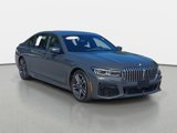 Used 2021 BMW 750i xDrive image 3
