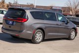 Used 2022 Chrysler Pacifica Touring-L image 4