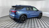 New 2025 Chevrolet Traverse LT w/ Enhanced Driving Package image 4