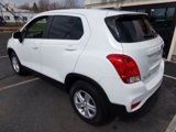 Used 2017 Chevrolet Trax LS image 2