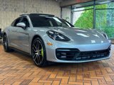 Used 2023 Porsche Panamera 4 Platinum Edition image 4