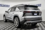 New 2025 Chevrolet Traverse LT w/ Enhanced Driving Package image 4