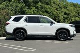 New 2025 Honda Pilot Black Edition image 4