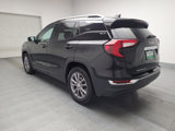 Used 2023 GMC Terrain SLT image 5