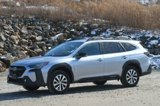 Used 2023 Subaru Outback Premium image 2