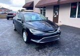 Used 2016 Chrysler 200 Limited image 2