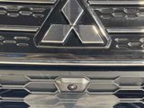 Used 2024 Mitsubishi Outlander SE image 4