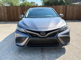 Used 2023 Toyota Camry SE image 2