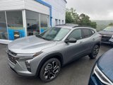 New 2025 Chevrolet Trax RS w/ Sunroof Package image 2