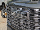 New 2025 GMC Sierra 2500 Denali Ultimate image 5