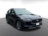 Used 2024 Ford Escape ST-Line image 2