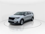 Used 2023 Kia Carnival LX image 4