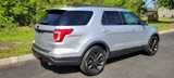 Used 2018 Ford Explorer XLT w/ Equipment Group 202A image 3