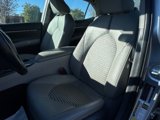 Used 2021 Toyota Camry SE image 6