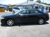 Used 2006 Lincoln Zephyr image 2