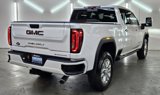 Certified 2022 GMC Sierra 2500 Denali w/ Denali Ultimate Package image 3