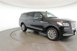 Used 2024 Lincoln Navigator L 4WD image 3