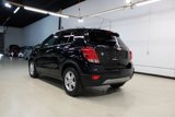 Used 2020 Chevrolet Trax LT w/ LT Convenience Package image 4