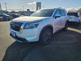 New 2025 Nissan Pathfinder SL w/ SL Premium Package image 3