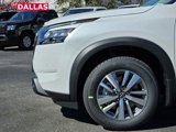 New 2025 Nissan Pathfinder SL image 6